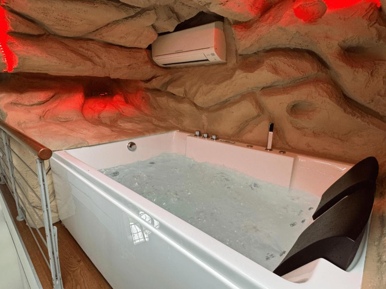 Podere Raffanna Ecologic House Massa e Cozzile Екстер'єр фото